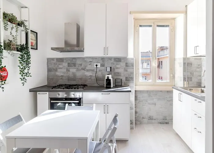 Large Family - 4 Bedrooms With Free Parking Near San Paolo Metro & By Rhr Apartamento