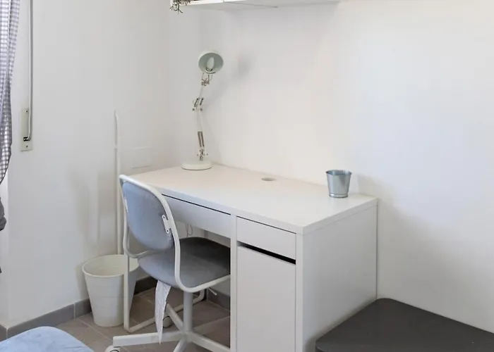 Large Family - 4 Bedrooms With Free Parking Near San Paolo Metro & By Rhr Roma