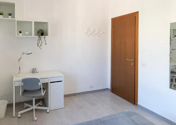 Apartamento Large Family - 4 Bedrooms With Free Parking Near San Paolo Metro & By Rhr
