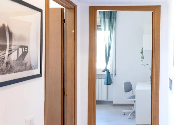 Apartamento Large Family - 4 Bedrooms With Free Parking Near San Paolo Metro & By Rhr Roma