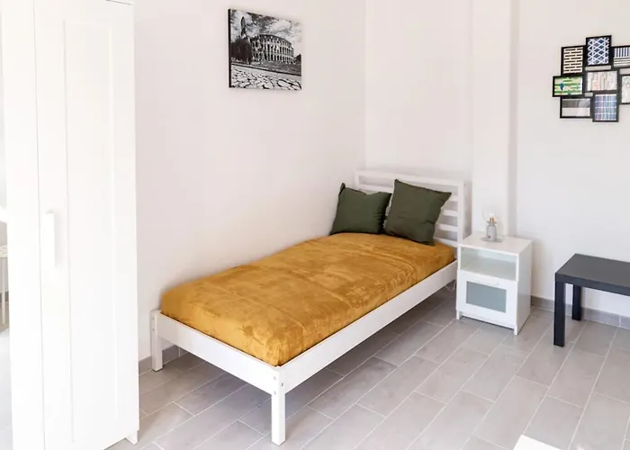 Apartamento Large Family - 4 Bedrooms With Free Parking Near San Paolo Metro & By Rhr Roma
