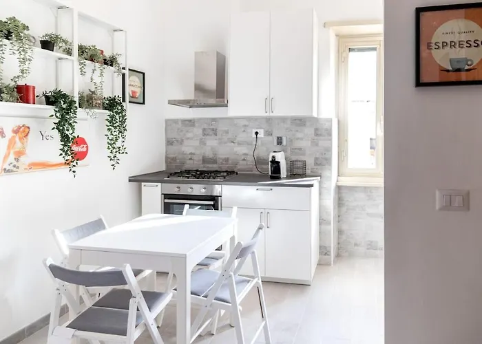 Apartamento Large Family - 4 Bedrooms With Free Parking Near San Paolo Metro & By Rhr
