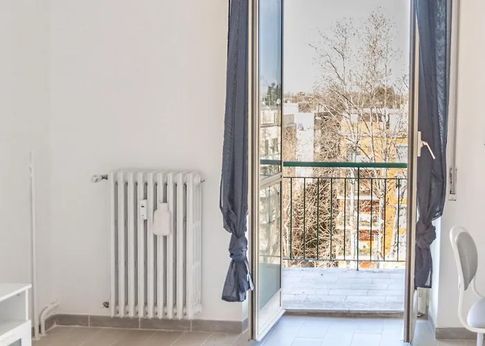 Large Family - 4 Bedrooms With Free Parking Near San Paolo Metro & By Rhr Apartamento