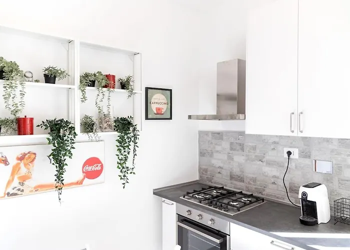 Apartamento Large Family - 4 Bedrooms With Free Parking Near San Paolo Metro & By Rhr *