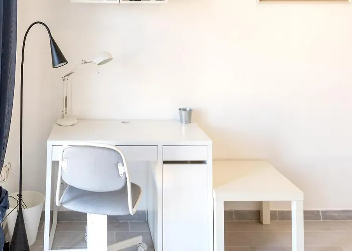 Large Family - 4 Bedrooms With Free Parking Near San Paolo Metro & By Rhr Roma