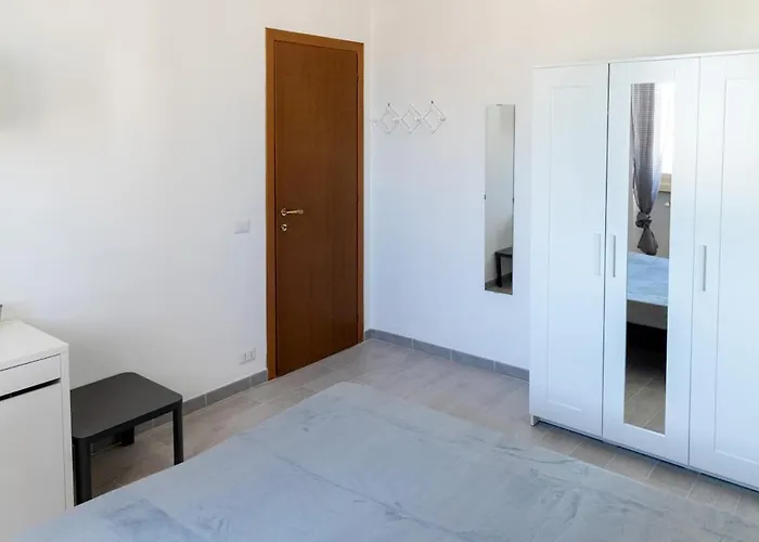 Large Family - 4 Bedrooms With Free Parking Near San Paolo Metro & By Rhr Apartamento Roma