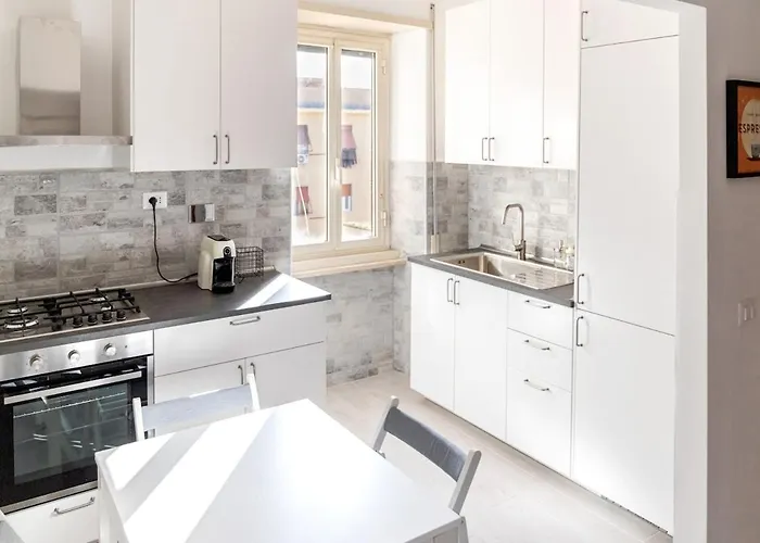 Large Family - 4 Bedrooms With Free Parking Near San Paolo Metro & By Rhr Roma