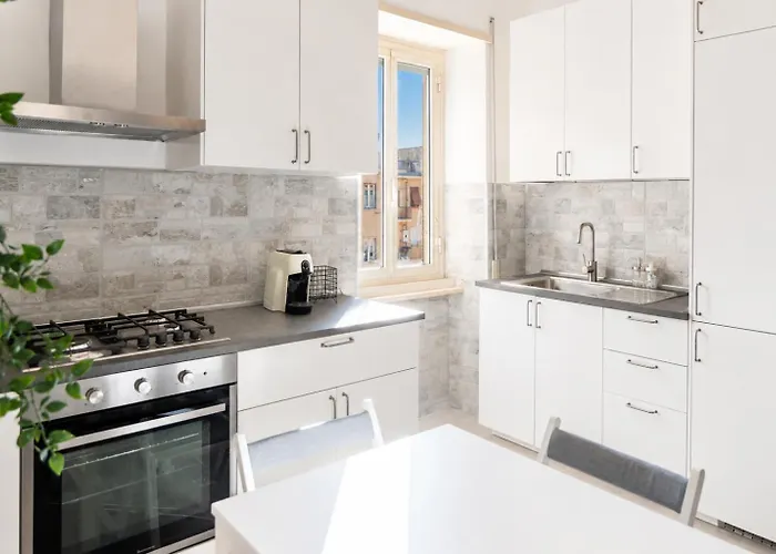 Large Family - 4 Bedrooms With Free Parking Near San Paolo Metro & By Rhr Appartamento *