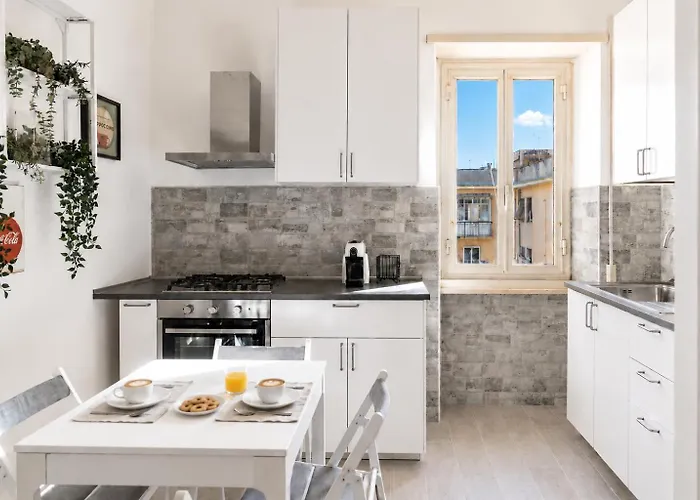 Large Family - 4 Bedrooms With Free Parking Near San Paolo Metro & By Rhr Apartamento Roma