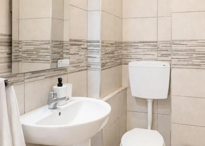 Apartamento Large Family - 4 Bedrooms With Free Parking Near San Paolo Metro & By Rhr