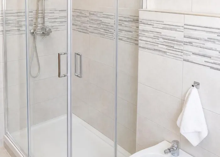 Apartamento Large Family - 4 Bedrooms With Free Parking Near San Paolo Metro & By Rhr